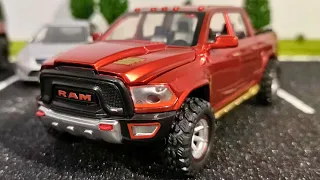 Unboxing of 1:32 Scale Ram TRX Truck VS Ford F150 SVT Raptor Diecast Model Cars