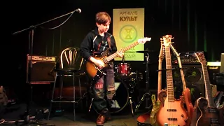 Hotel California Eagles cover by Sava Bogorad 11y.o