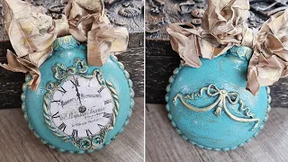 This One Simple DIY Christmas Ornament Will Make Your Tree Look Amazing! Decoupage