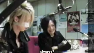 Kai + Reita [VIBEON] ~ Kai forgets his wallet