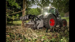 FAE SFM-225 Multifunktionsfräse an einem Fendt 824 Vario