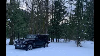 Snow camping | Vancouver | Jeep Wrangler