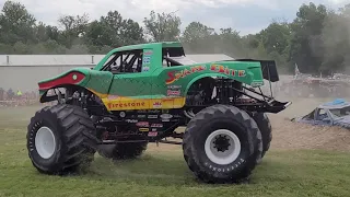 Bigfoot 15 Open House Snake Bite Monster Truck Pacific Missouri 9-10-22 Crushing cars