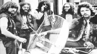 King Harvest - Dancing In The Moonlight HQ