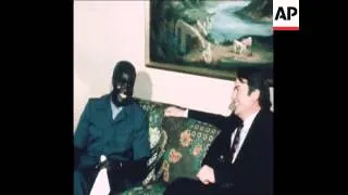 SYND 15 5 78 ZAMBIAN PRESIDENT KAUNDA MEETS WITH CALLAGHAN AND OWEN IN LONDON