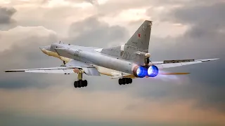 Two deafening takeoffs on the afterburner. Tu-22M3 - Supersonic bomber / Ryazan - Diaghilevo