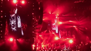 Highway to Hell at Billy Joel Concert performed by Axl Rose