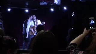 Jason Manns feat. Gil McKinney - Tennessee Whiskey