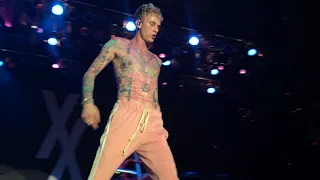 Machine Gun Kelly - Bad Things (Live at Summerfest 2018)