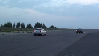 Mercedes W202 vs ГАЗ 24 V8