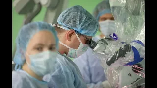 Операция по удалению артериовенозной мальформации (АВМ) у ребенка. Нейрохирург Землянский М.Ю.