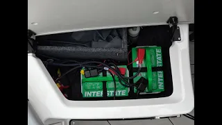 How to hook up the battery(s) in your Yamaha boat.