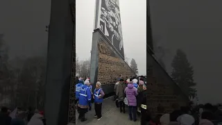 Церемония открытия стелы "Город трудовой доблести" в Барнауле
