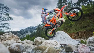 The Enduro Weapon - KTM EXC 300 TBI HARD ENDURO 2024