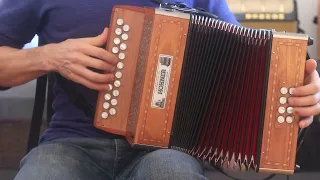 Inisheer à l'accordéon sol/do