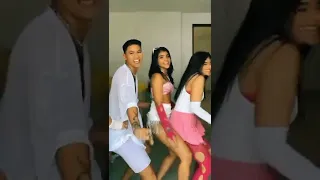 Valeria disfruta bailarle  a yuri🔥ese perreito ufff🔥🤙