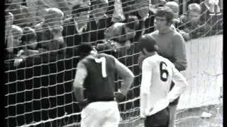 06/09/1969 West Ham United v Tottenham Hotspur