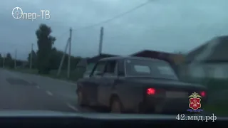 В Кузбассе полицейские в результате погони задержали нетрезвого водителя