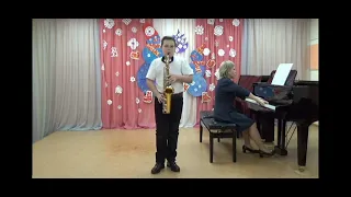 Хачатурян - "Андантино" на саксофоне.