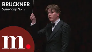 Klaus Mäkelä lead the Royal Concertgebouw Orchestra in Bruckner's monumental Fifth