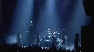 Bullet For My Valentine - Cries In Vain live in Brixton