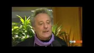 Enzo Iacchetti per i senza dimora - dal TG5 delle 13 del 20 gennaio 2013