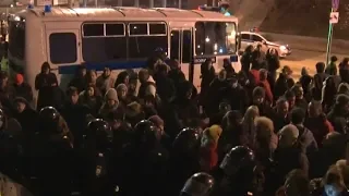 СРОЧНО⚡️Противников ЮВХ в Москве пытается разогнать полиция / LIVE 17.03.20