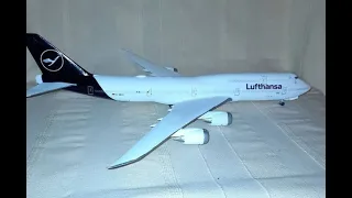 Revell 1/144 Boeing 747-8i Lufthansa New livery/assembling
