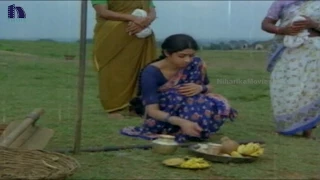 Sridevi Helps Krishna - Bangaru Bhoomi Movie Scenes