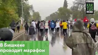 В Бишкеке проходит марафон