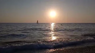Адлер. Пляж "Огонёк". Август 2023 год. Закат.
