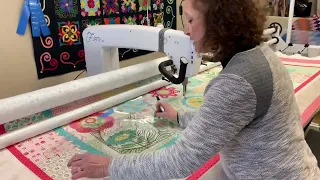 Quilting the Granny Garden Sew quilt by Lori Holt free motion