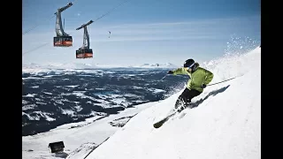 Спуск с горы на лыжах в Лейк Луиз, Альберта, Канада 3D 360° 4K 8K TB видео для VR очков