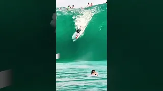 Самые опасные места для серфинга в мире 🏄‍♀️ #серфинг #спорт