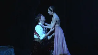 Le Corsaire di José Carlos Martínez. Teatro Massimo di Palermo. Maia Makhateli e Jakob Feyferlik