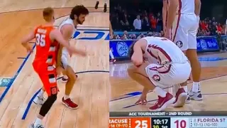 Buddy Boeheim PUNCHES Wyatt Wilkes for no reason🧐 | College Basketball 2022