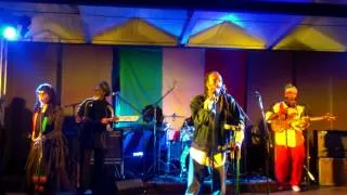 Israel Vibration & The Roots Radics- "The Same Song" (live) @The Cali Roots Mix Up 2014