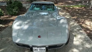 1975 corvette with t top on