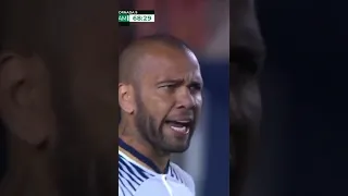 Que dijo Dani Alves? Pumas,  Enoja de nuevo