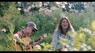 Musikvideo: 'Sommersang uden sol' af Stine Pilgaard og Katrine Muff