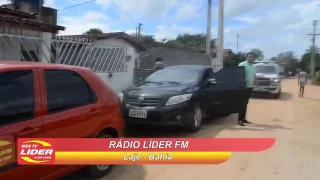 Policiais da Cipe Central, Lider Fm e o prefeito Clédson realizaram o sonho de Rai em Lage Bahia .