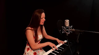 Don't Leave Me Alone - David Guetta ft Anne-Marie (Cover by Sophie Beany)