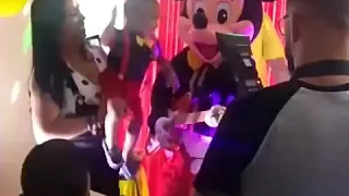 Mickey no aniversário do Gabriel 2 anos