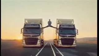 Volvo Trucks - The Epic Split feat. Van Damme РУС.ПЕРЕВОД