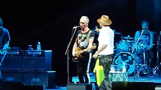 Sting & Shaggy - "Walking on the moon / Get up stand up" (Police/Bob Marley) live @ Verona 2018