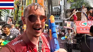 Celebrating Songkran Festival in Bangkok, Thailand 🇹🇭