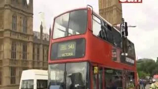 dynamo bus trick levitation in london