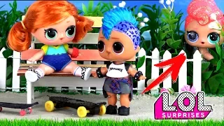 Куклы ЛОЛ сюрприз следят за Панки и Скейтер герл! Мультик LOL dolls