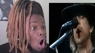 MY FIRST TIME HEARING STEVIE RAY VAUGHAN - Voodoo Child REACTION