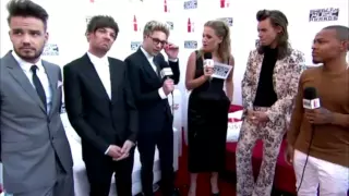 One Direction @ AMA Red Carpet Interview 2015 !